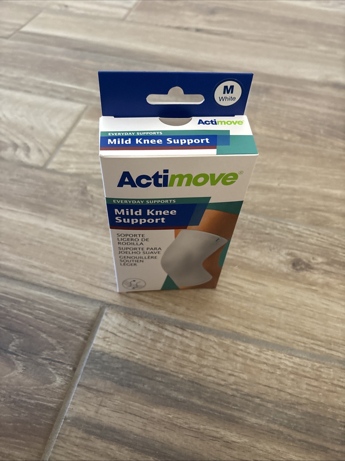 Actimove Everyday Supports Mild Knee Support White Medium