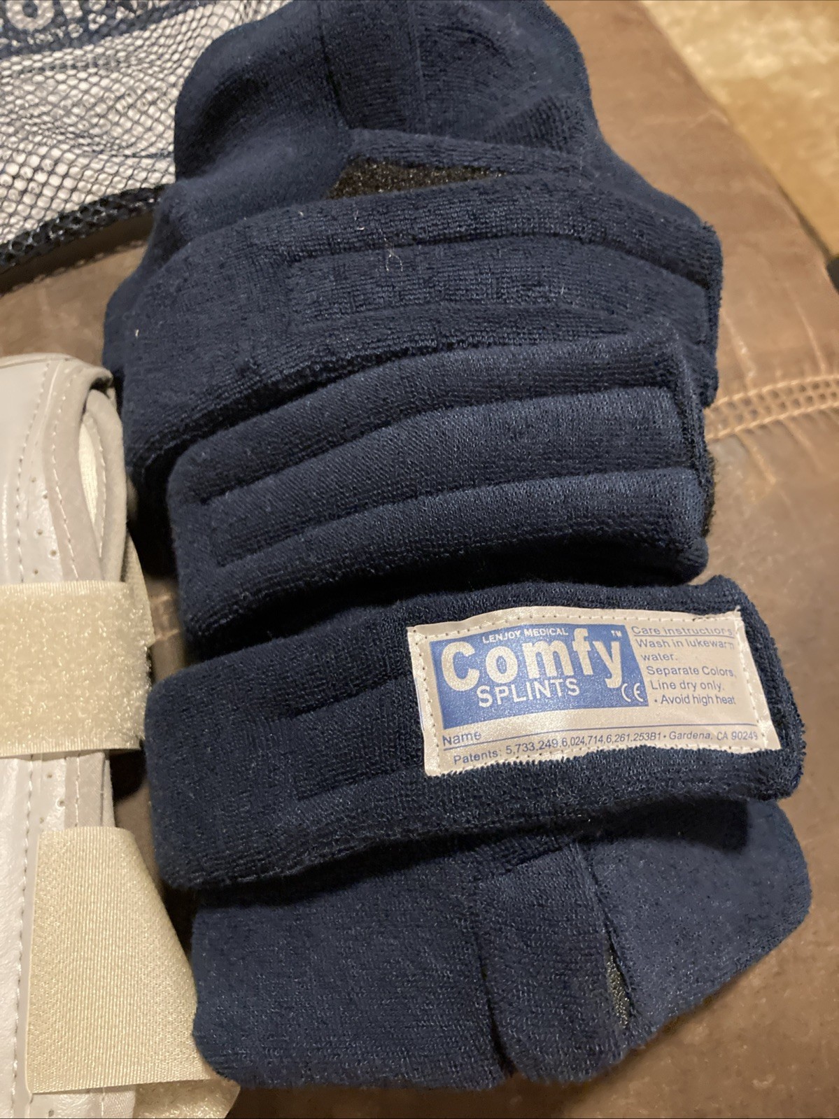 COMFY SPLINTS ADJUSTABLE CONE HAND ORTHOSIS