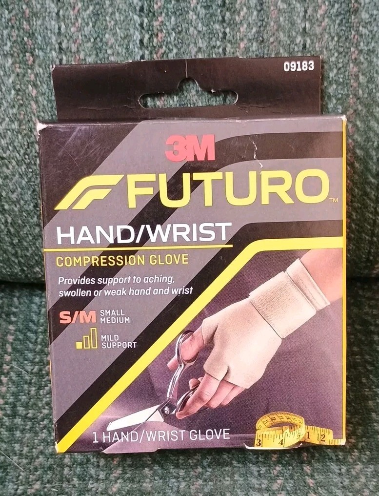 3M Futuro Compression Glove Mild Support to Aching, Weak Hands & Wrists S/M NIB