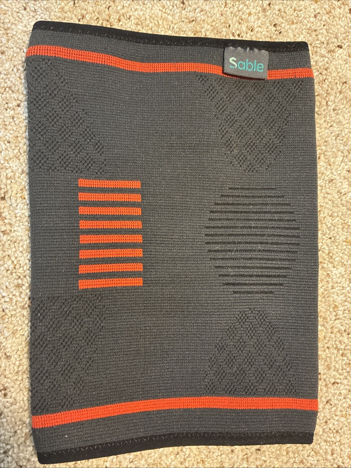 Sable Knee Compression Sleeve M Brace Knee Support Black & Orange