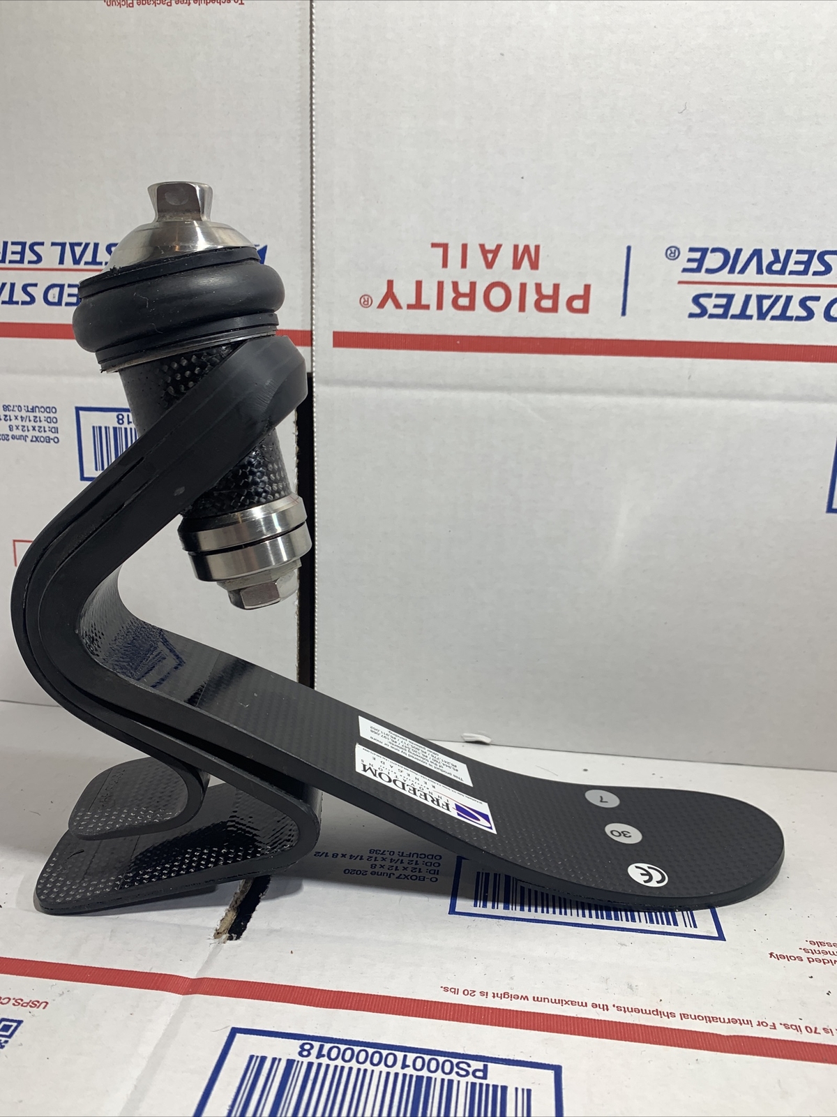 Freedom Innovations Renegade Prosthetic Foot. Size 30. Cat 7. Ht 8.5”. R SHELL