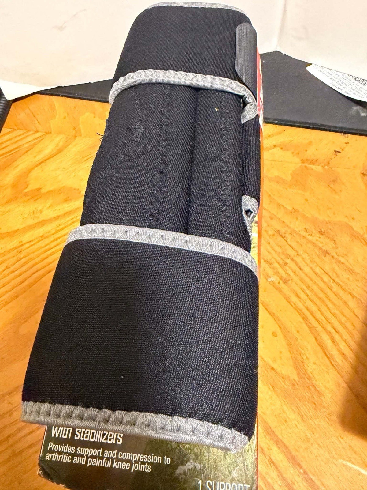Ace Knee Adjustable Compression Support With Stabilizers