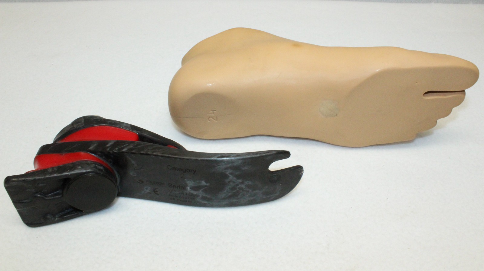 Freedom Innovations Walktec Hydraulic Prosthetic Foot/Ankle ~ Sz 24 CAT 2 LEFT