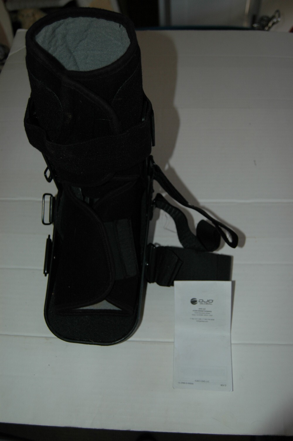 Donjoy Black Walking Boot Foot Leg Ankle Brace Medium MAxtrax