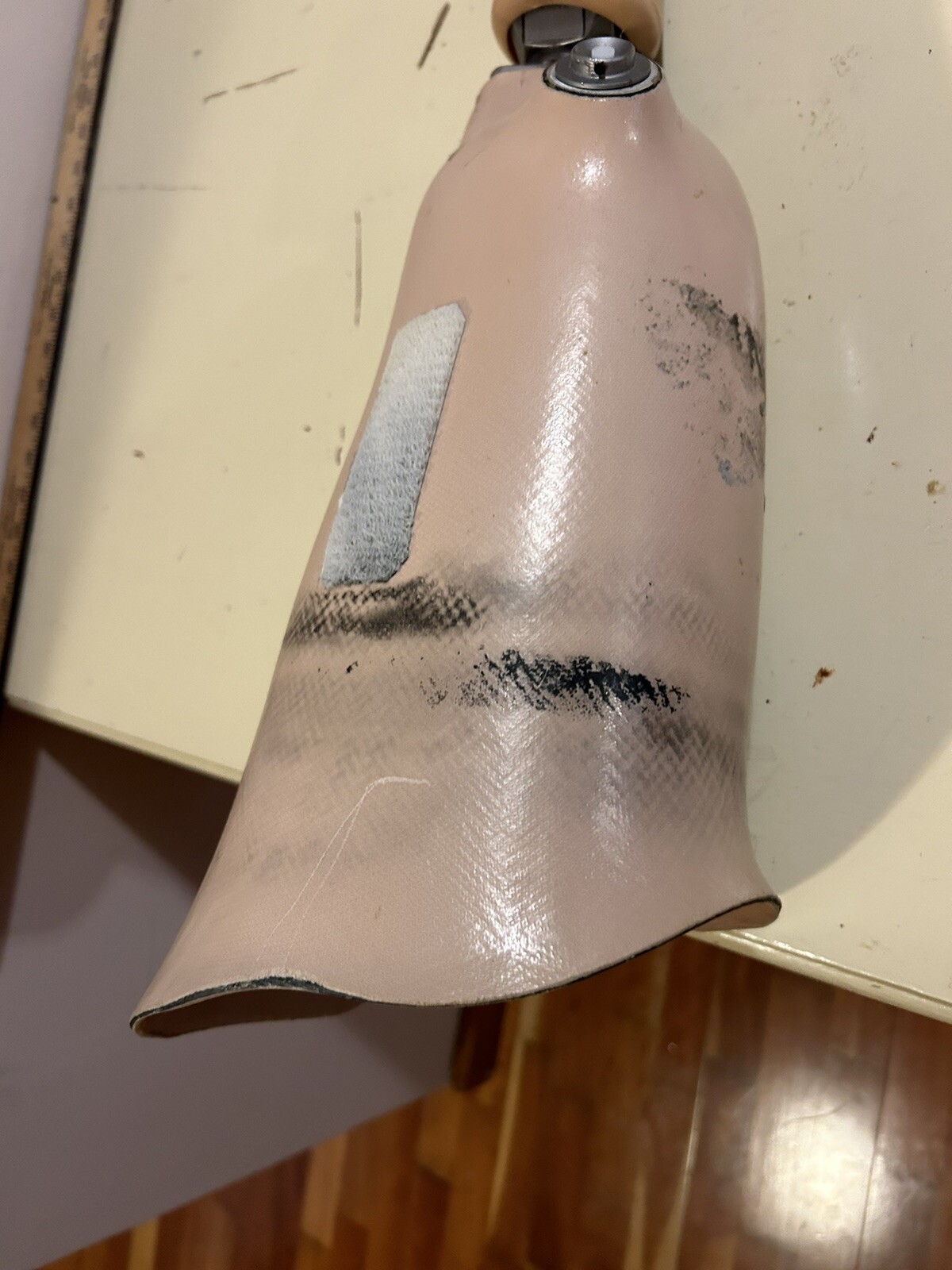 Vintage PROSTHETIC LEG LEFT FOOT FULL LEG Above Knee THIGH 10.5″ foot