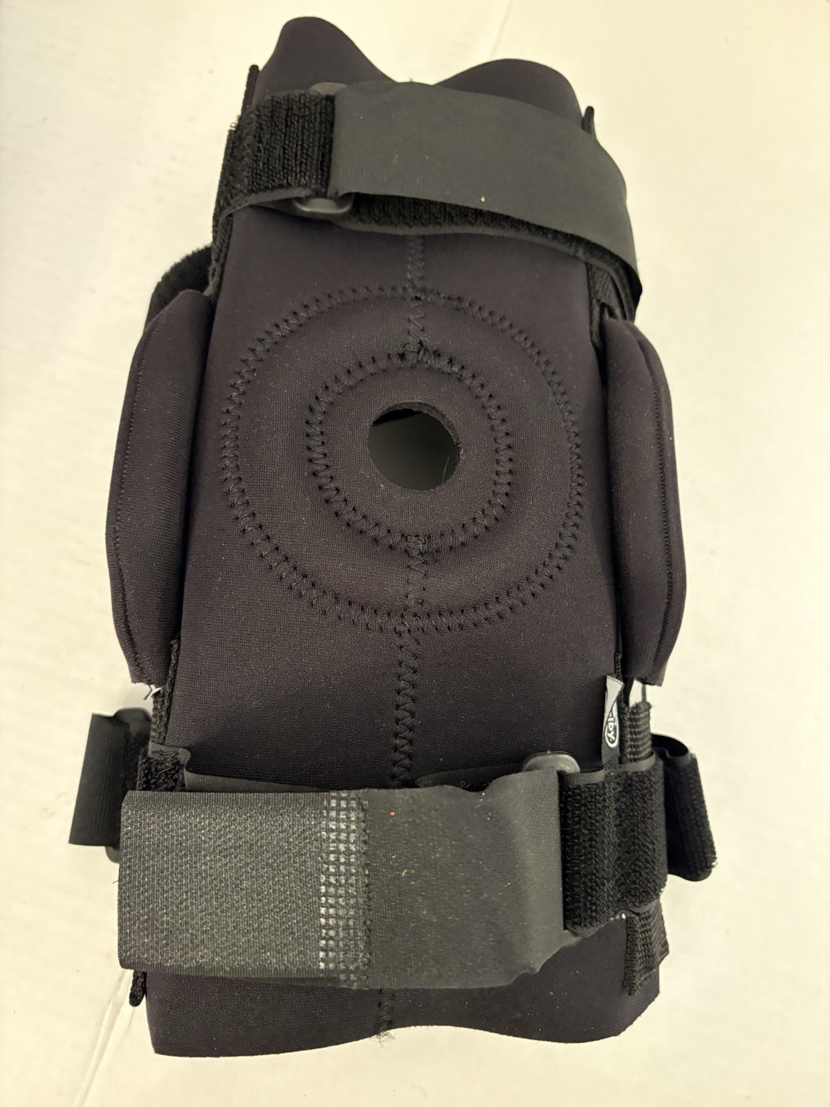 Knee Brace Welby Hinged One Size Fits Most Breathable Lightweight Support