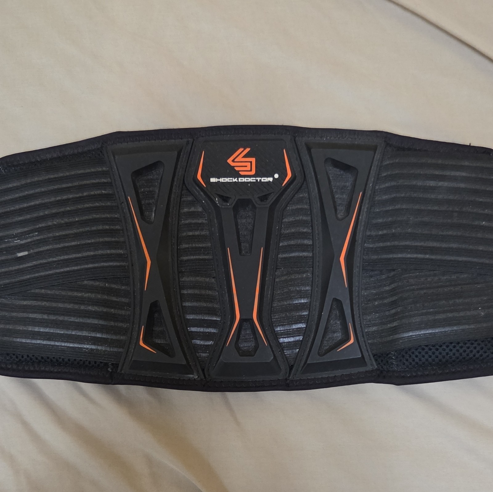 Shock Doctor Level 3 Ultra Back Support. Size S