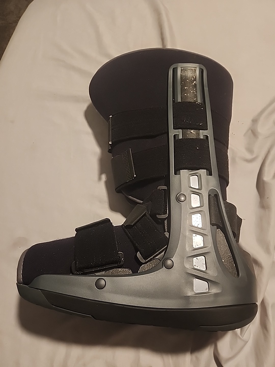 MaxTrax ProCare Air Pump Walker Walking Boot Leg Ankle Brace Adjustable Medium