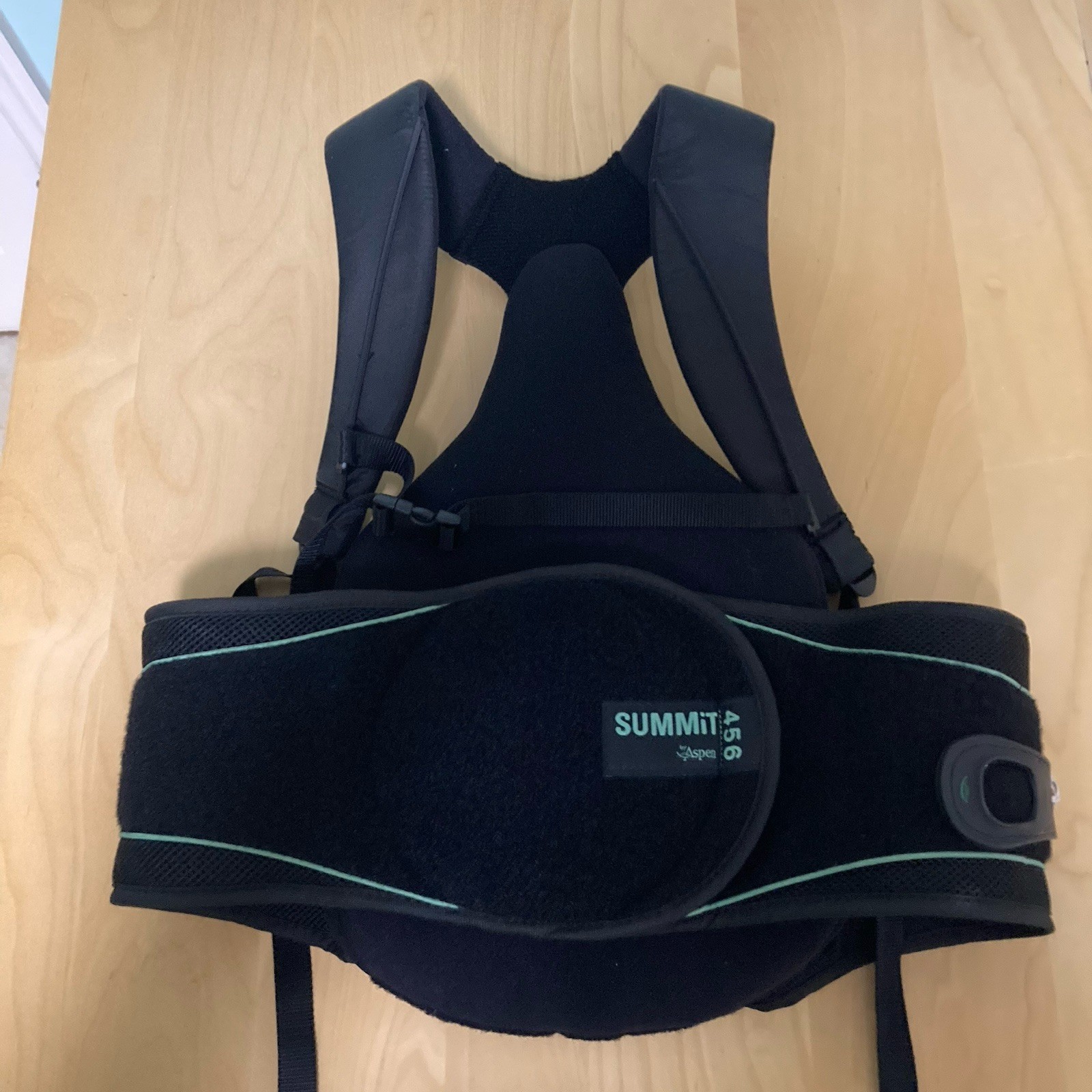 Aspen Summit 456, Adjustable Back Brace Support Padded Size Medium