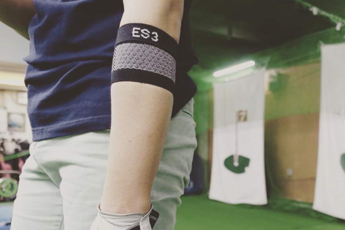 OS1st ES3 Elbow Bracing Sleeve (One Sleeve) for Tennis Elbow, Small, Black