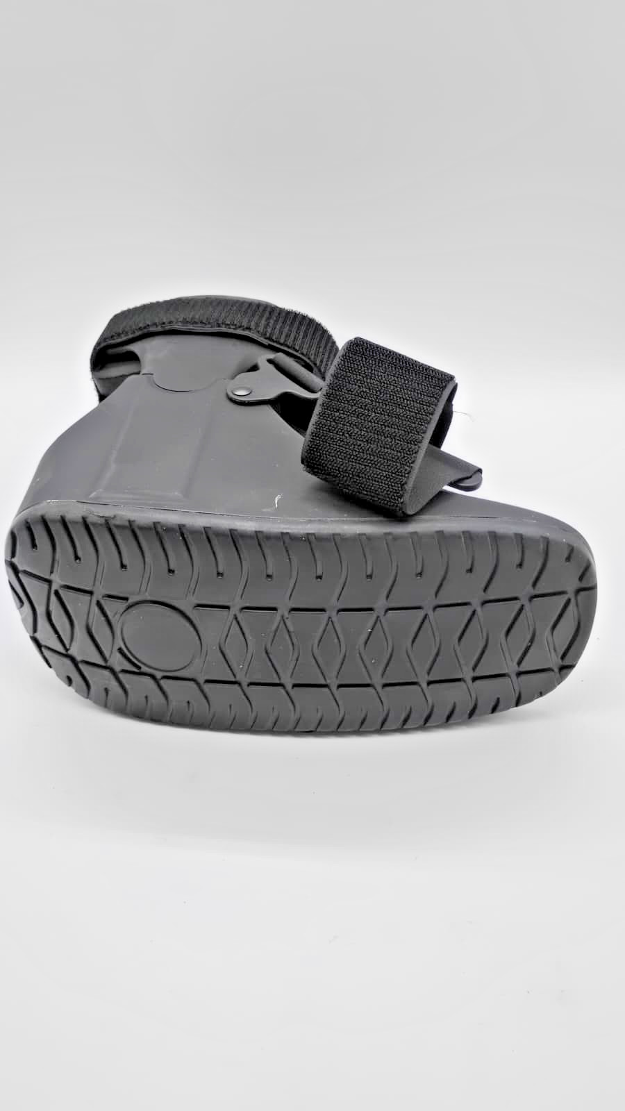 United Ortho USA14013 Short Cam Walker Fracture Boot Small Black Ankle Support