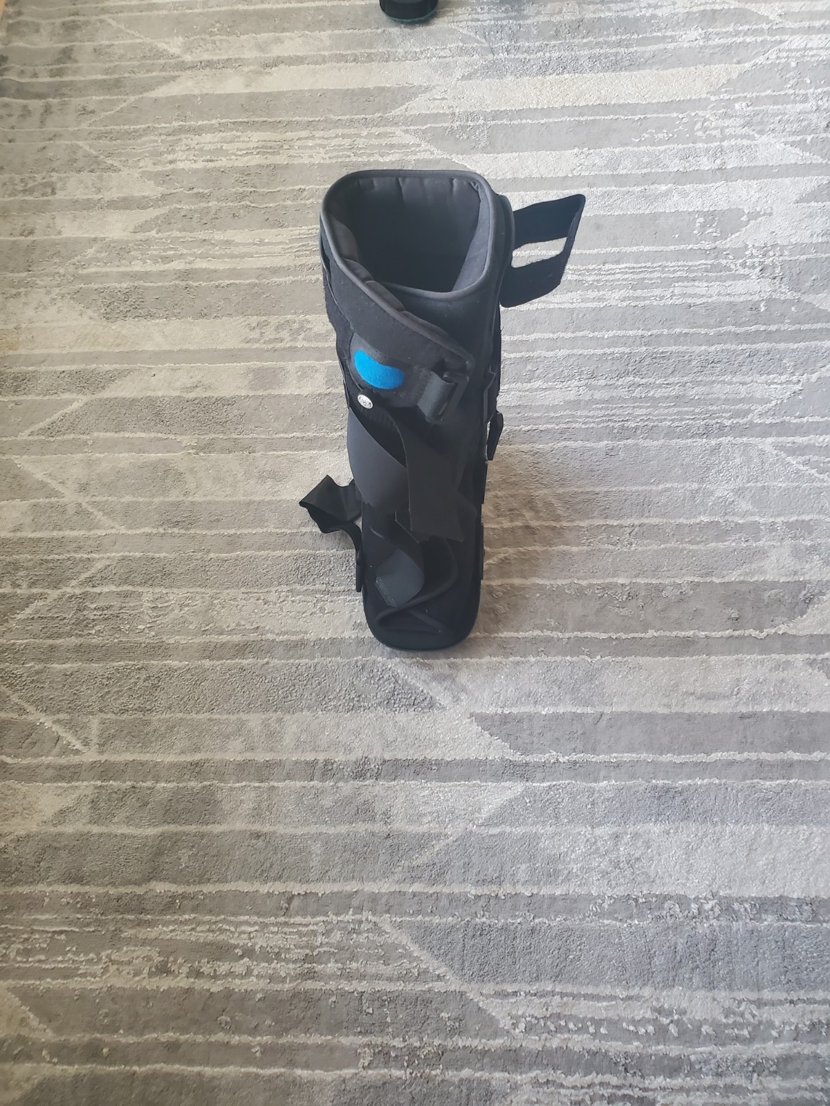 Full Achilles Walking Boot Orthopedic Brace Shoe and other equipment