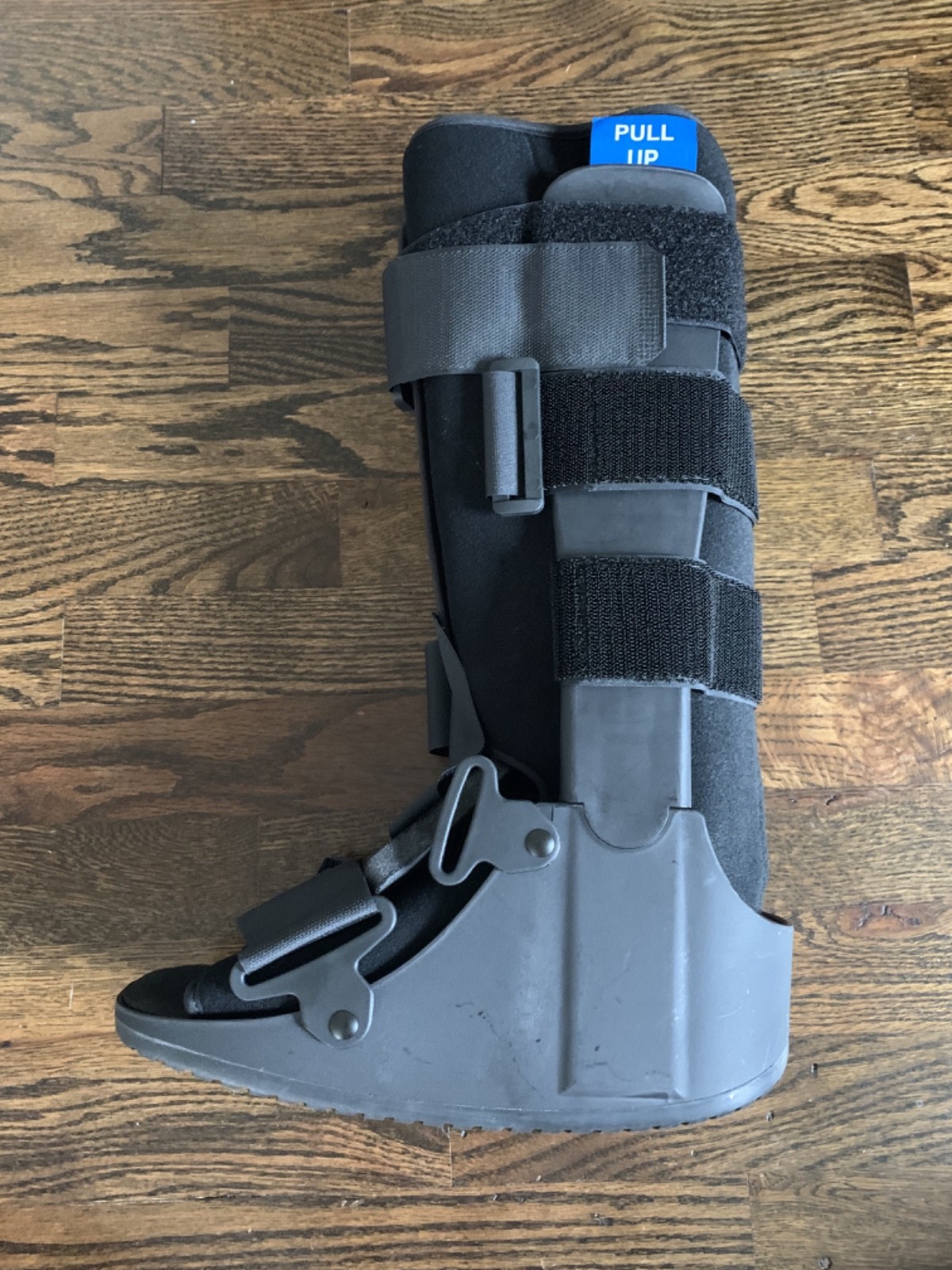 United Ortho Air Cam Walker Fracture Boot Black Small New