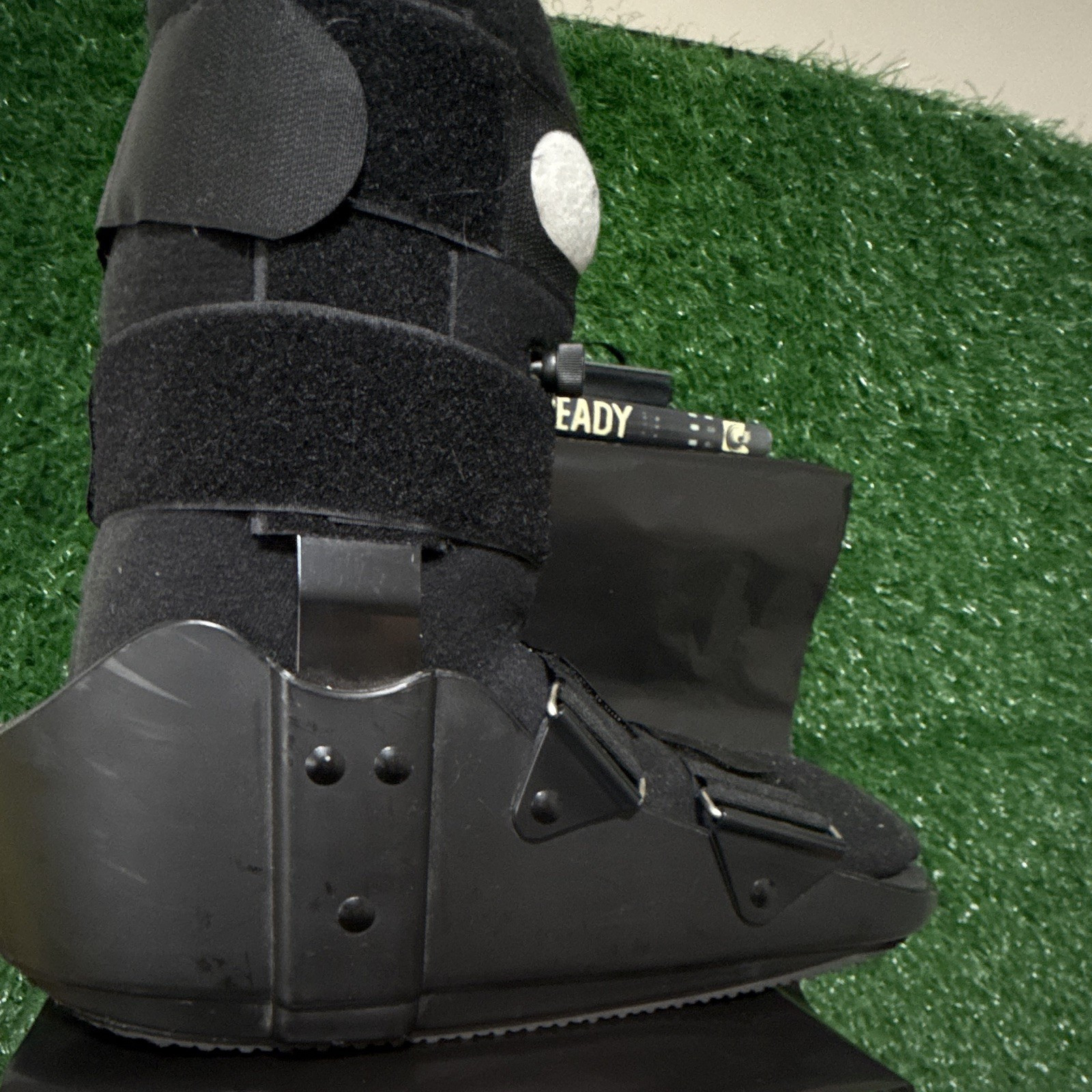 Black Adjustable Walking Boot for Foot Ankle Leg Immobilization Stabilization