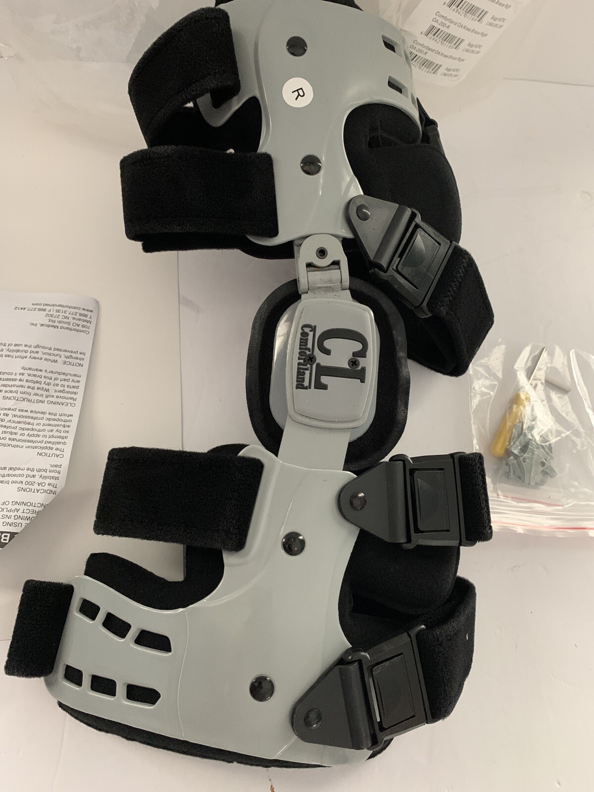 Comfortland OA Knee Brace Right OA-200-R Hinged Adjustable Osteoarthritis