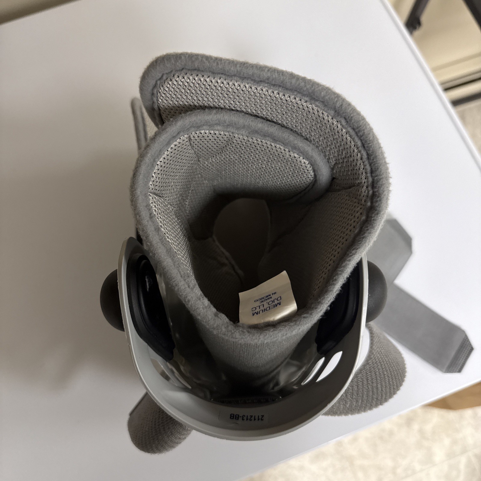 Aircast AirSelect Medium Standard Walker Boot Fracture Recovery Ankle Support