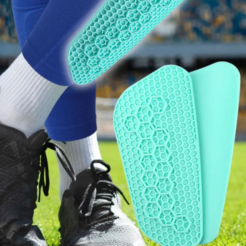1 Pair Lightweight Soccer Shin Guards Shock Absorbing Shockproof Silicone Footba