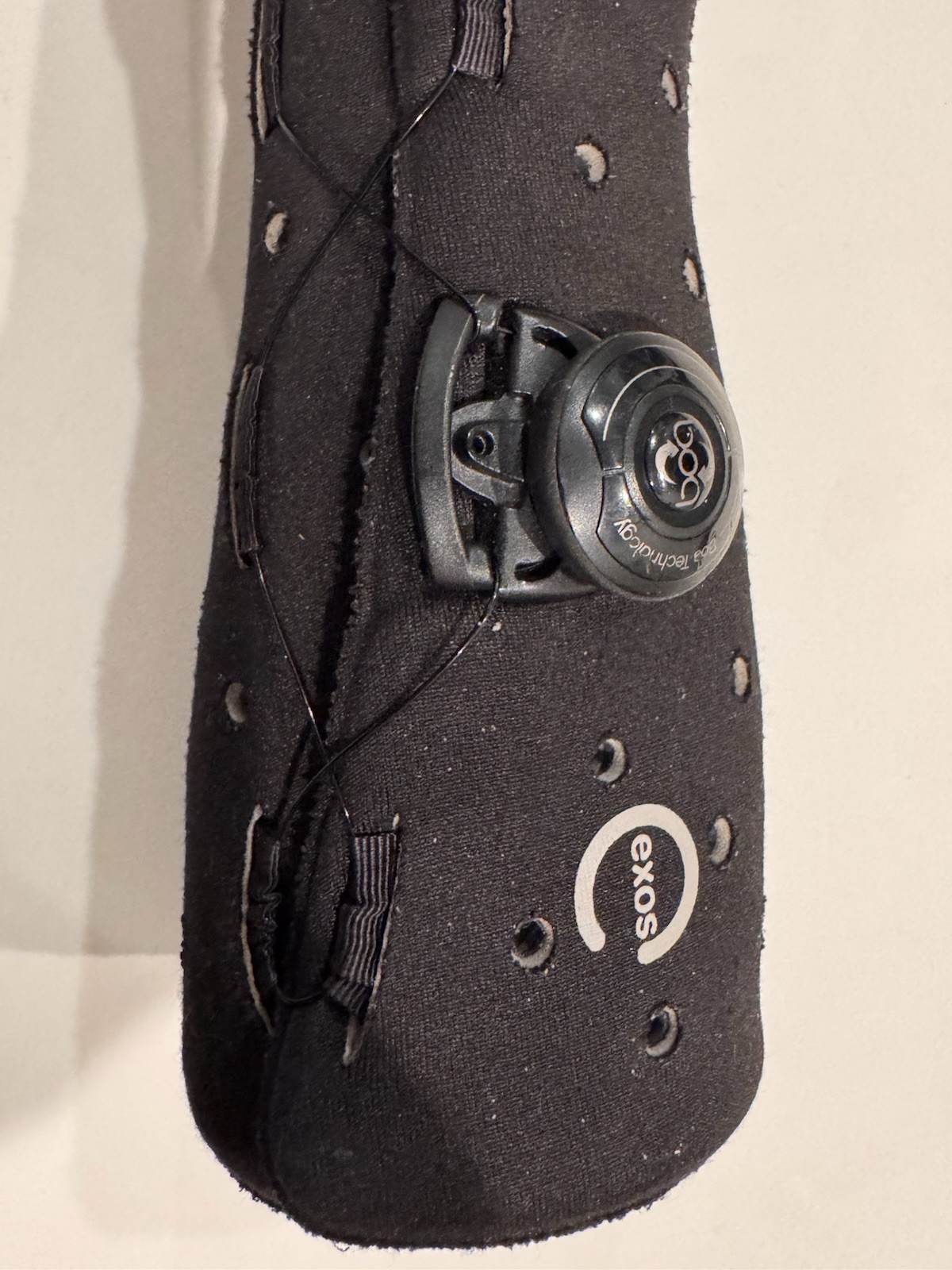 EXOS WRIST BRACE WITH BOA, SMALL, LEFT HAND, BLACK – 29415L, USED