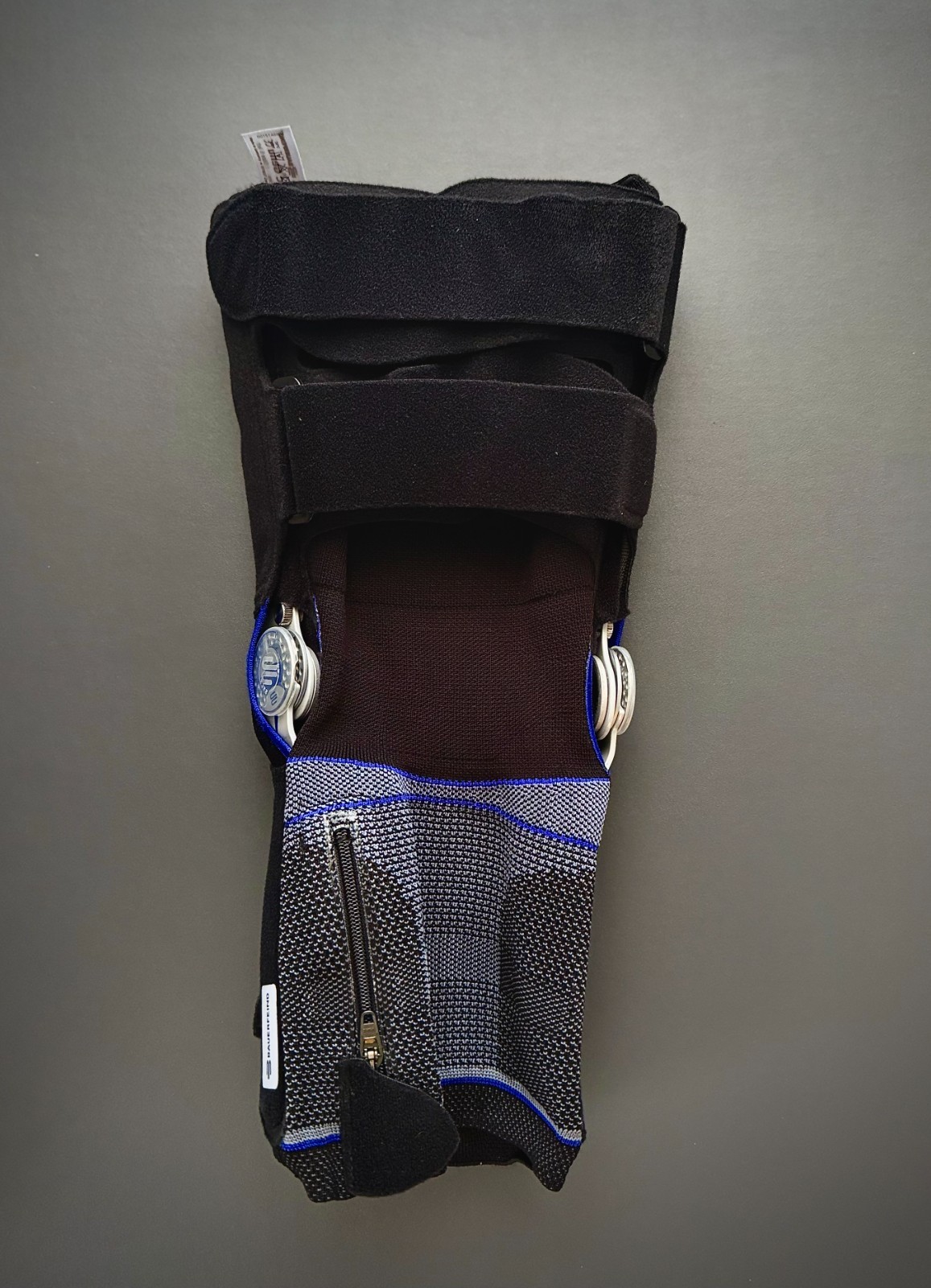 New Bauerfeind SofTec Genu Knee Brace – Left Knee Orthosis Size 5