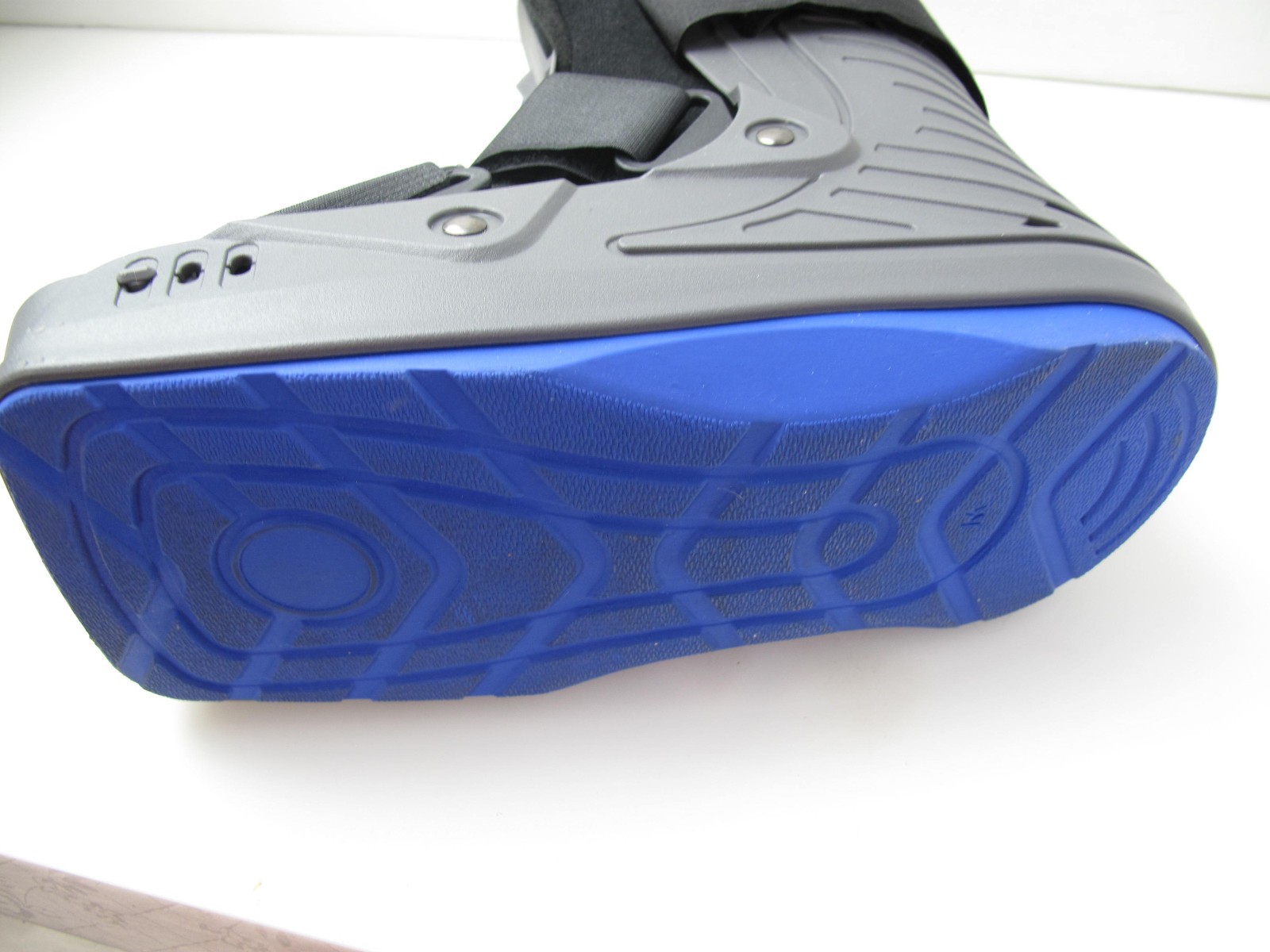 Cloud CWBM Walking Orthopedic Boot OSHA Toe Foot Fractures Ankle Injury Sz M