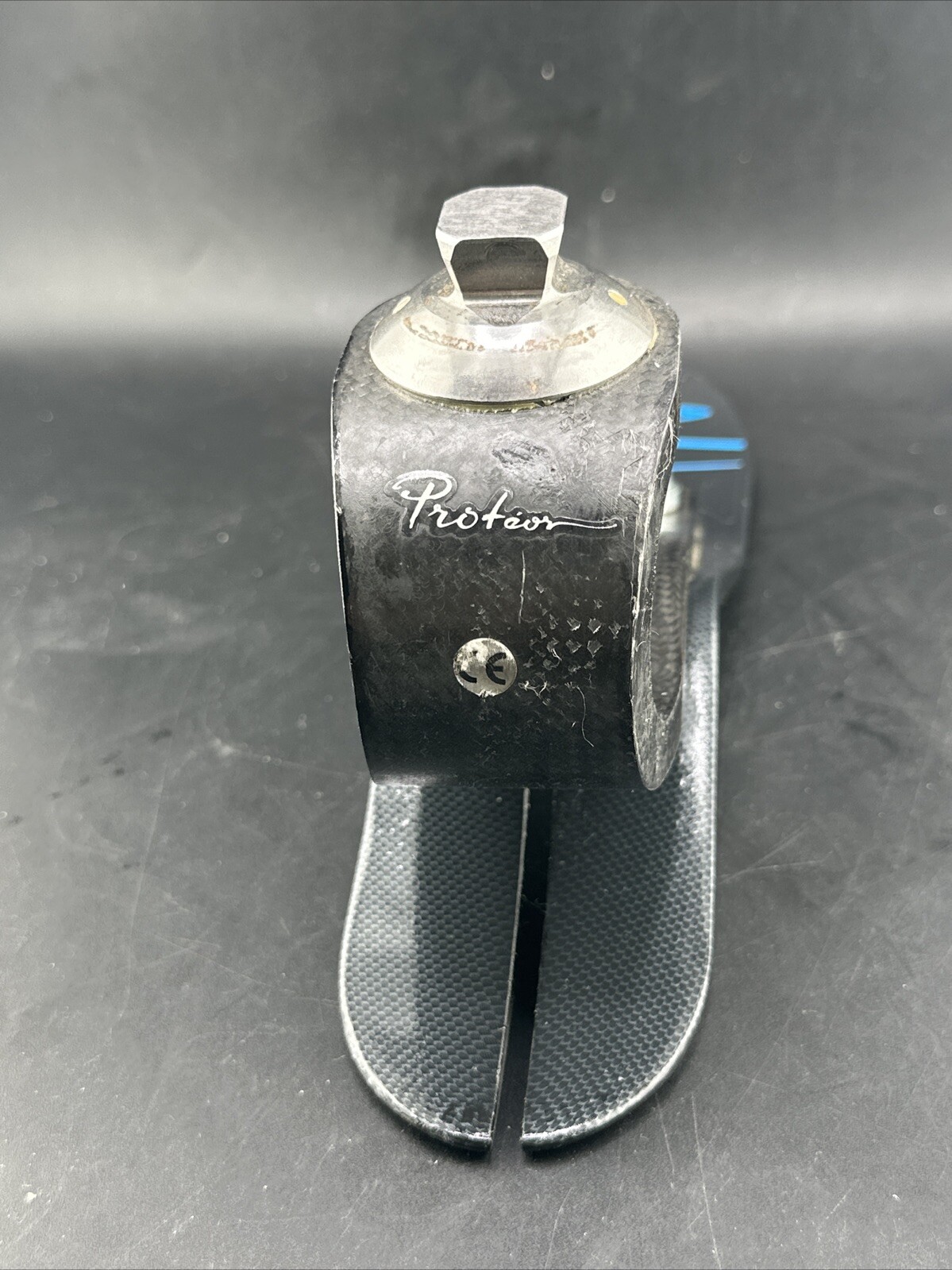 Proteor Dyna C Prosthetic Foot. Size 28. Category 3. No Shell.