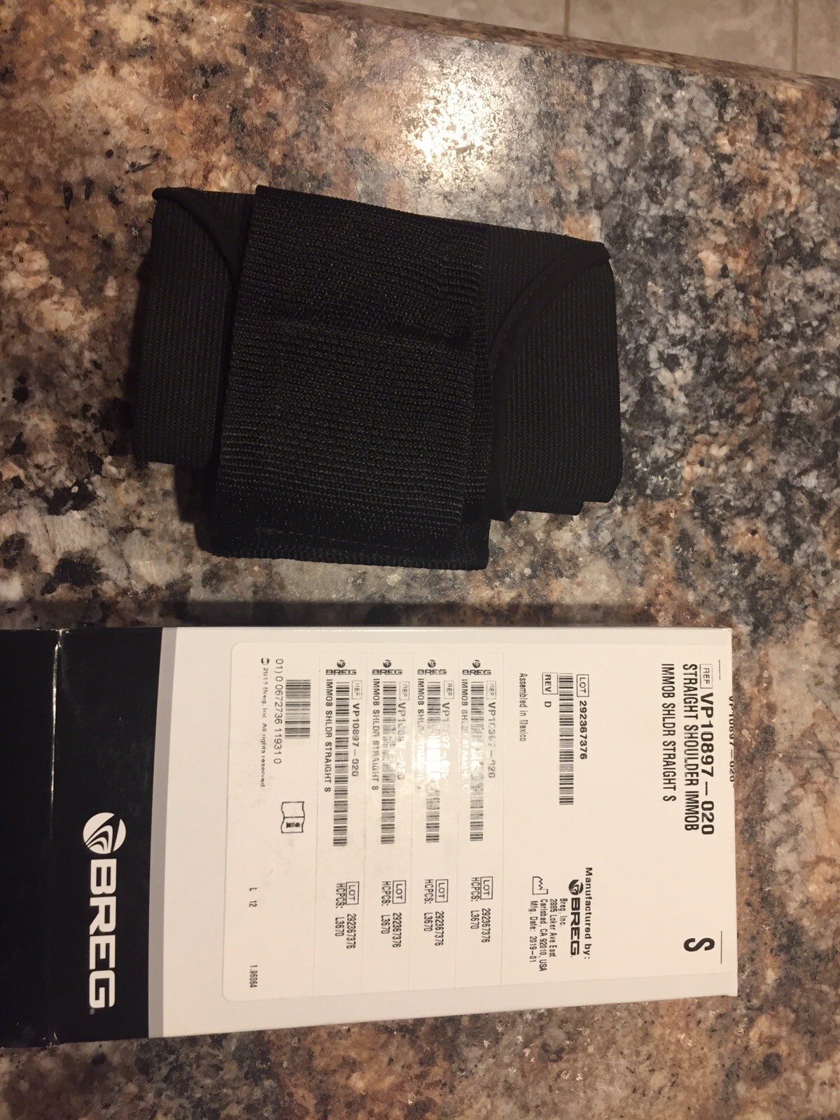 Breg Straight Shoulder Immobilizet, Medium, Black, VP10897-030