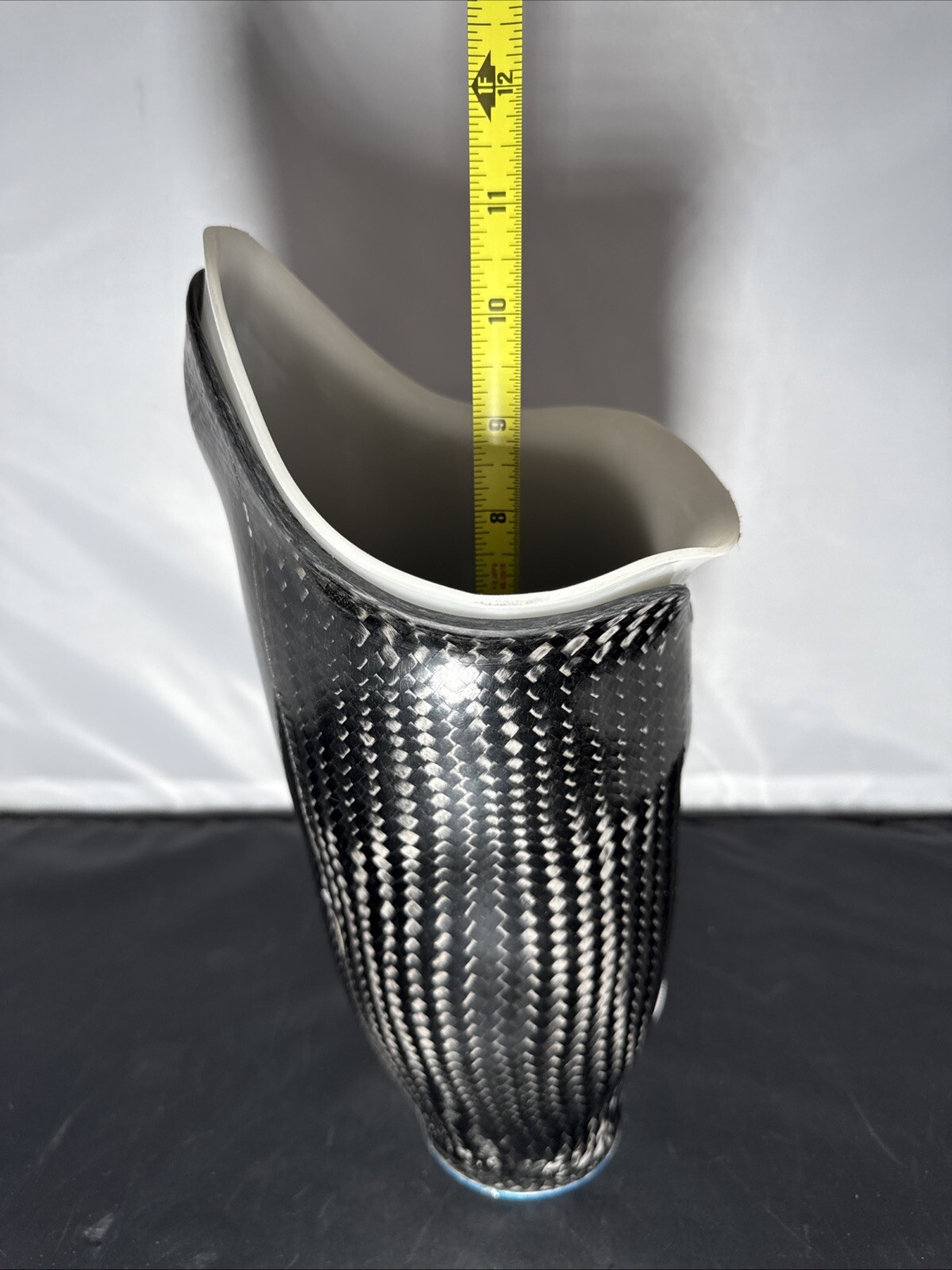PROSTHETIC BLACK CARBON FIBER LEG SOCKET Above Knee Left Leg W Mounting Plate
