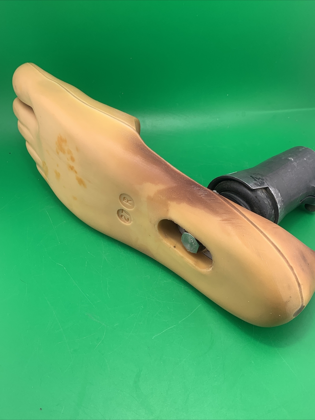 endolite blatchford multiflex prosthetic foot and Ankle. Right Foot, size 27