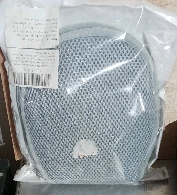 Lefeke Medical Restraint Gloves. NEW FACTORY SEALED