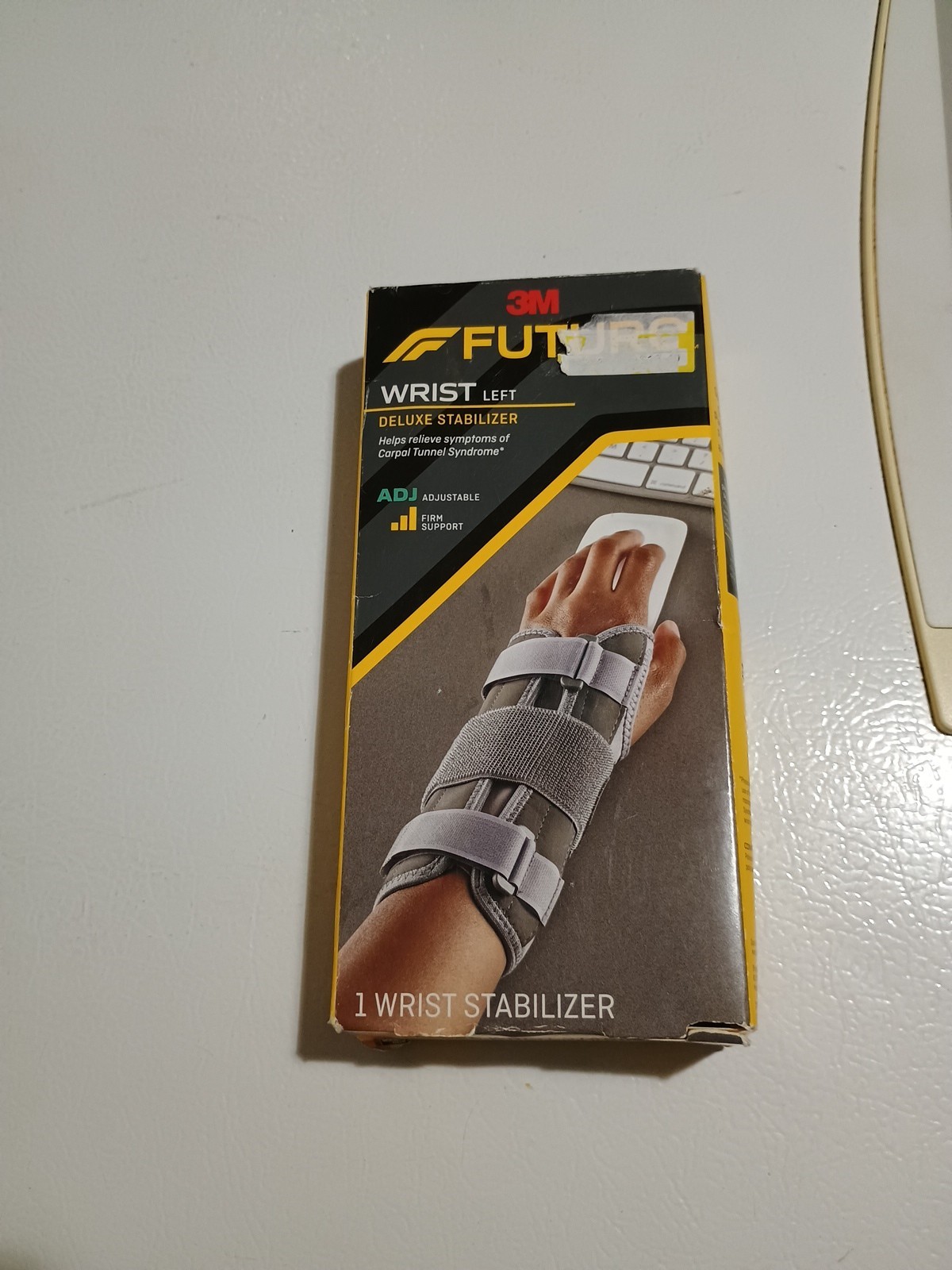 3M Futuro Deluxe Wrist Stabilizer Left Hand, Adjustable
