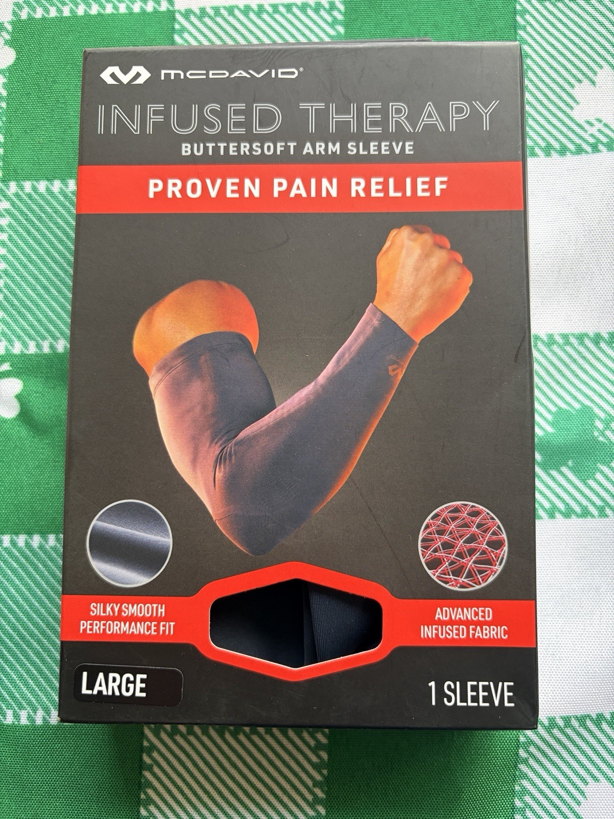 NEW in box MCDAVID Infused Therapy Buttersoft Arm Sleeve L Large – Slate Blue