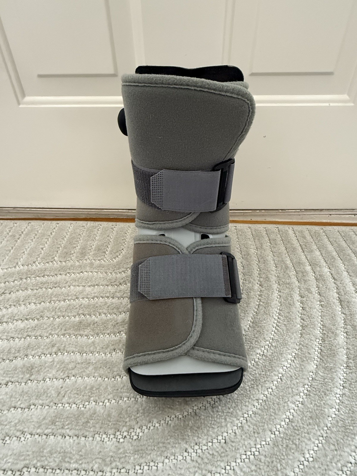 Aircast SP Walker Short Pneumatic Ankle Brace Walking Boot With Pump Size Large