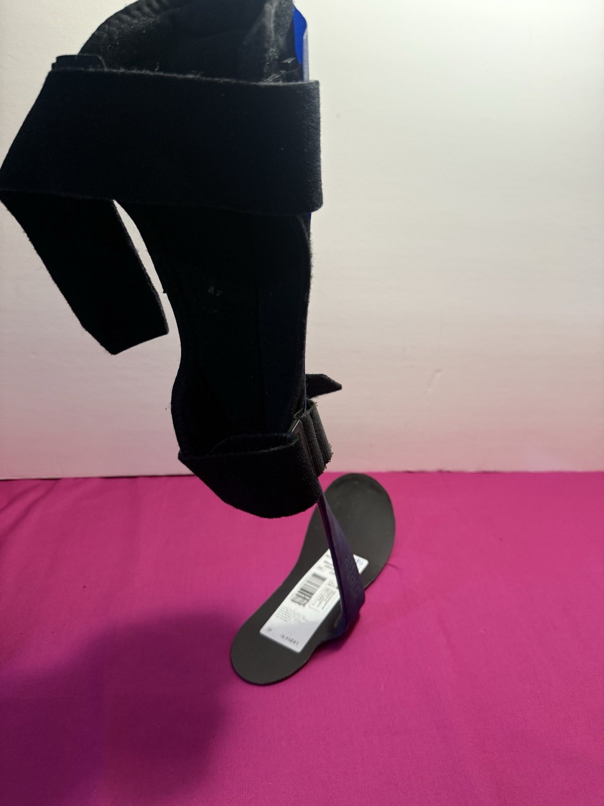 Allard BlueRocker 2.0. Medium Right Leg Orthosis Brace Blue