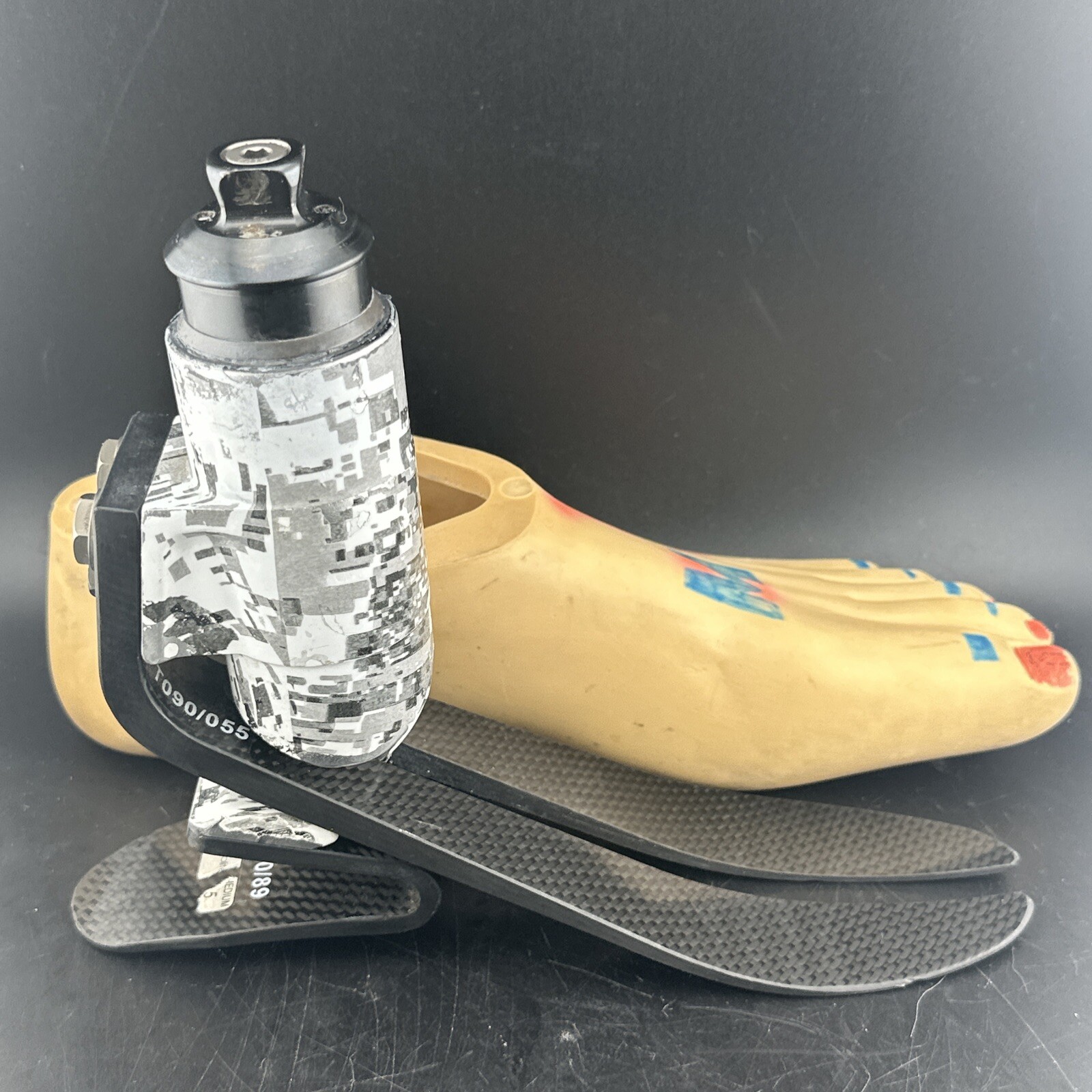 Endolite Blatchford Elite VT Vertical shock Prosthetic Foot Size 26 Cat 5 Left