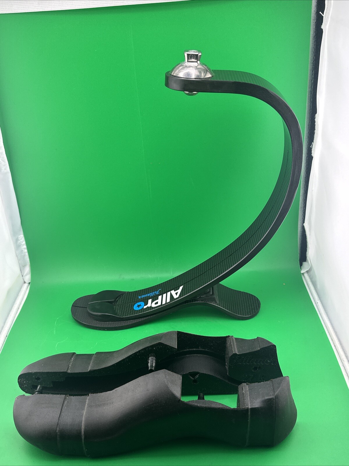 Fillaurer AllPro with Direct Mount Pyramid Prosthetic Foot. Sz 27. 12” Height