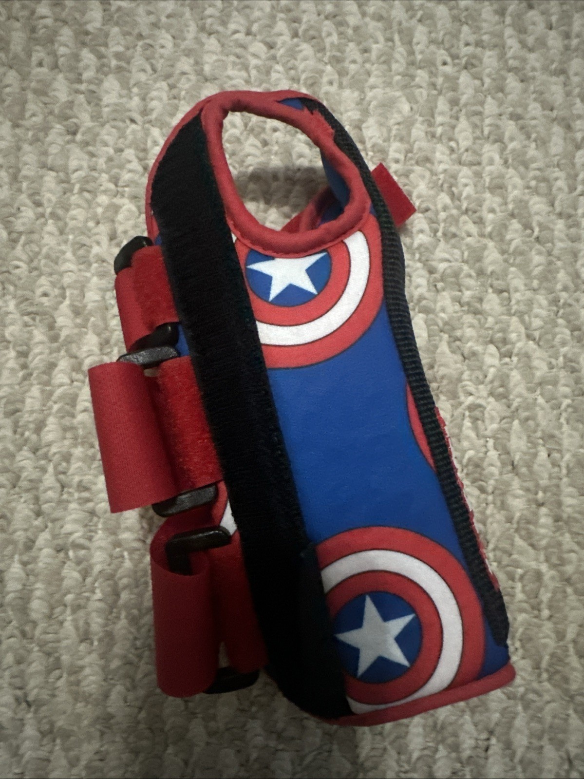 Marvel CAPTAIN AMERICA – Moderate Comfort Wrist Brace – YOUTH LEFT