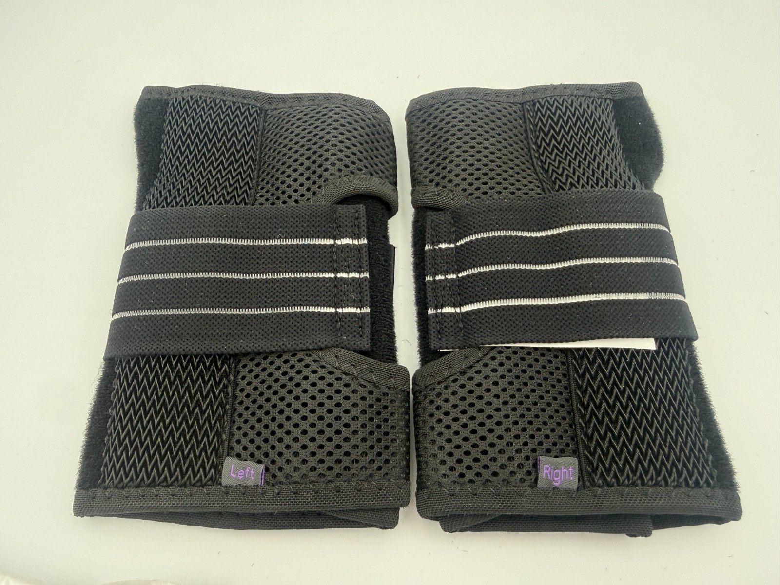 Rakiie Wrist Support Brace Pair (Left & Right) Size L Black/Purple Model ESP012