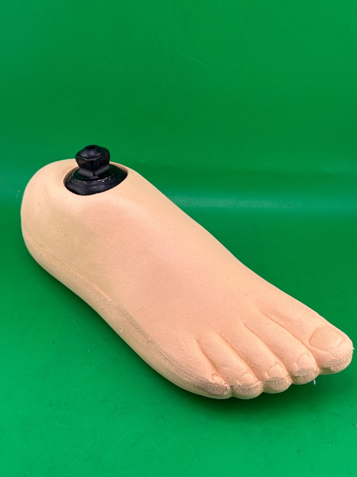 Dycor flexible keel single axis multi axis prosthetic foot. Size 24. Right