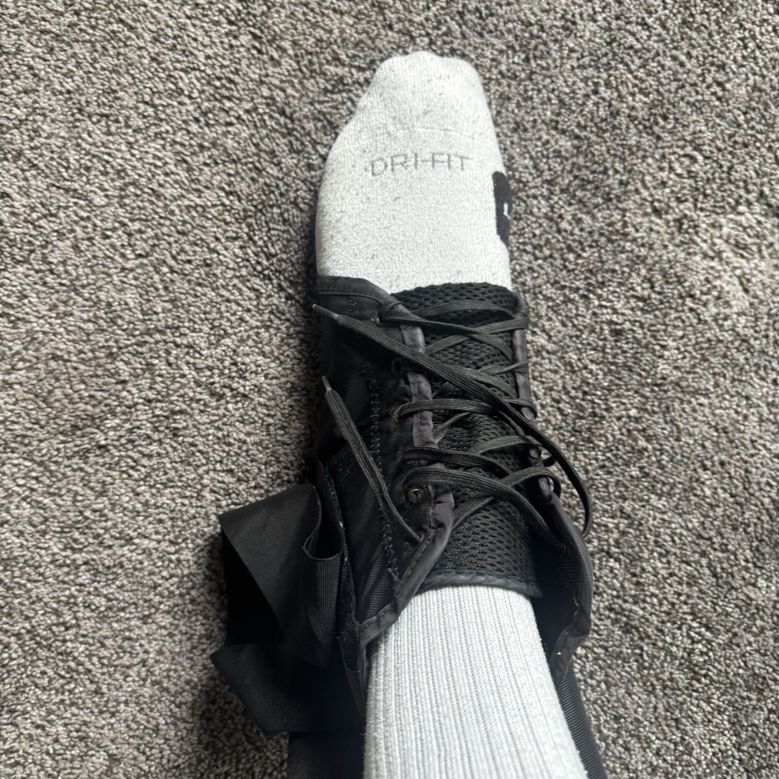2 Lot Vintage ASO Lace Up Ankle Brace Stabilizer Orthopedic Support Size Large