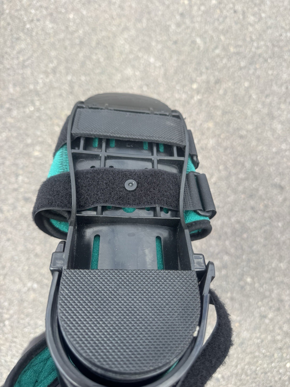 Adjustable Walking Boot Fracture Recovery Medical Orthopedic Brace Green Black