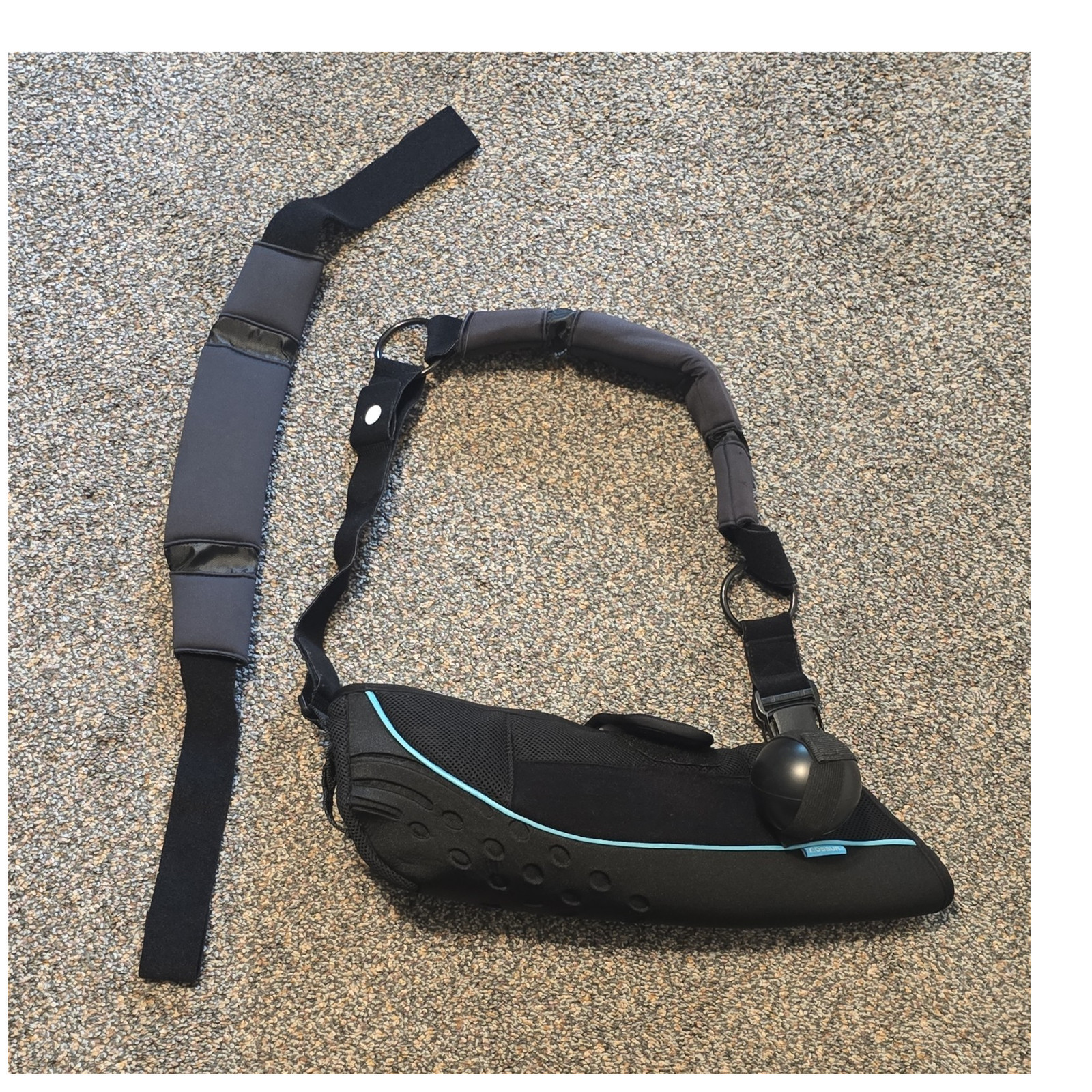 Össur Formfit Shoulder Brace Support, Regular, Black/Blue, CE Certified