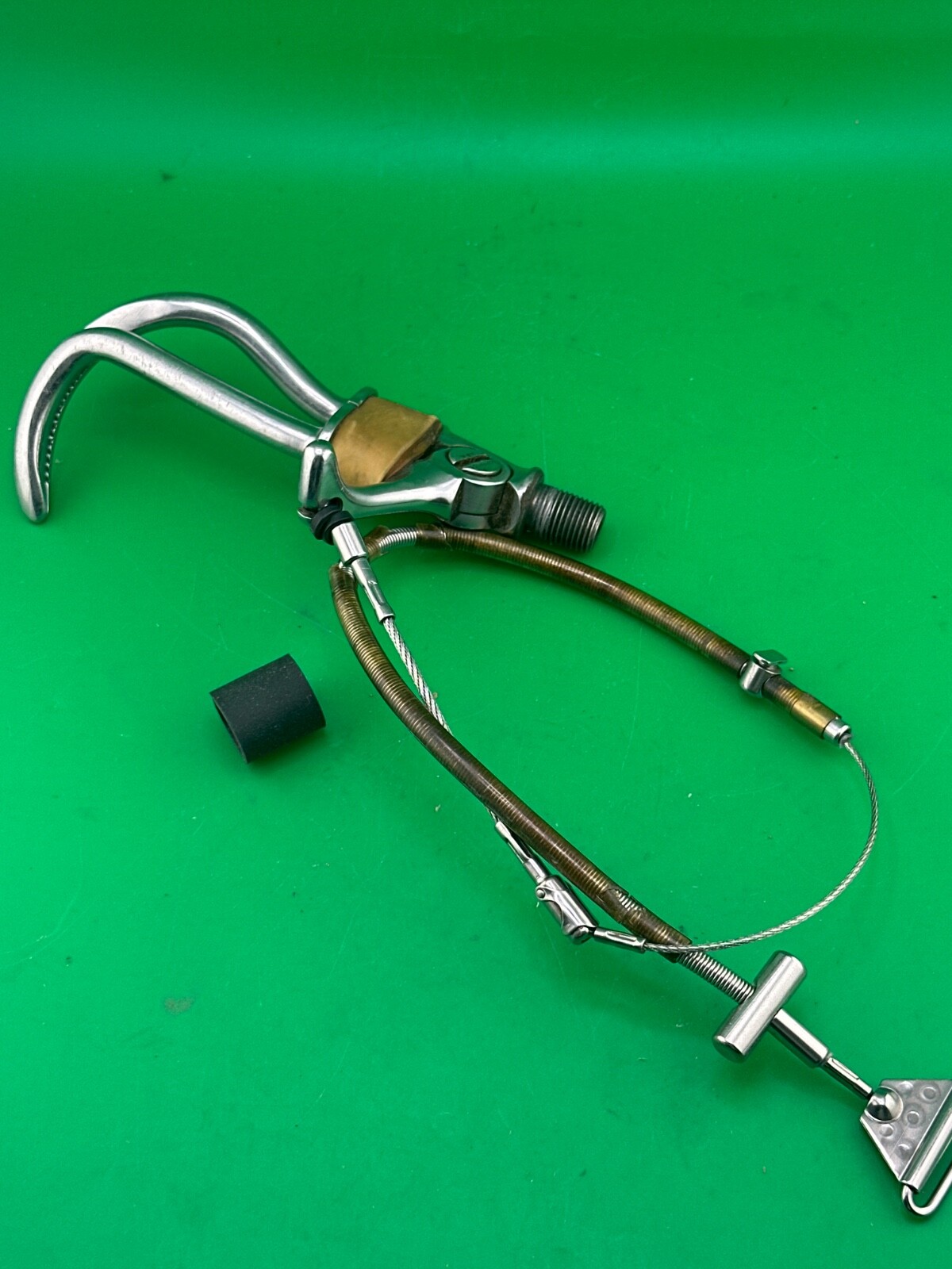 RIGHT Canted Aluminum Prosthetic Hook. Fillauer, Hosmer. Dorrance 5XA Hook