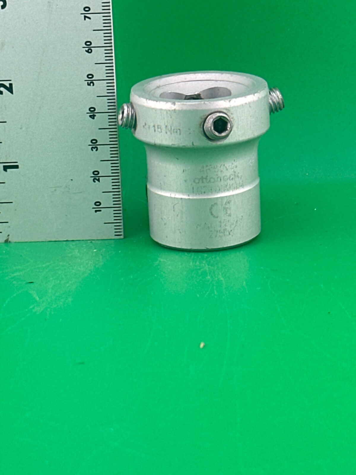 Prosthetic tube clamp tubeclamp. Fits 30mm diameter pylon. 4R69=5 Otto Bock