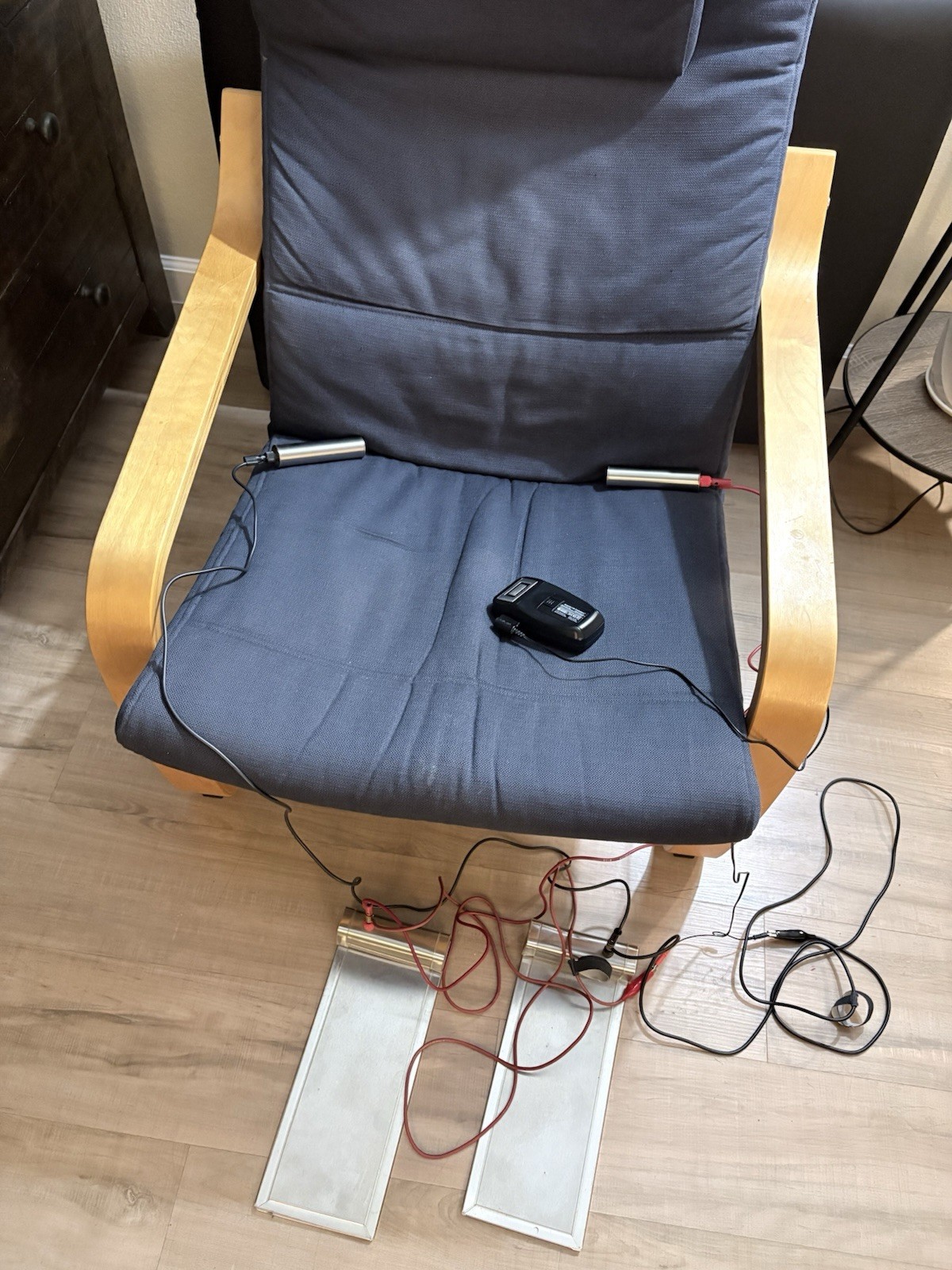 Dr. Tennant – Synergy Foot Plates and Hand Grip Recharging System Tested Working