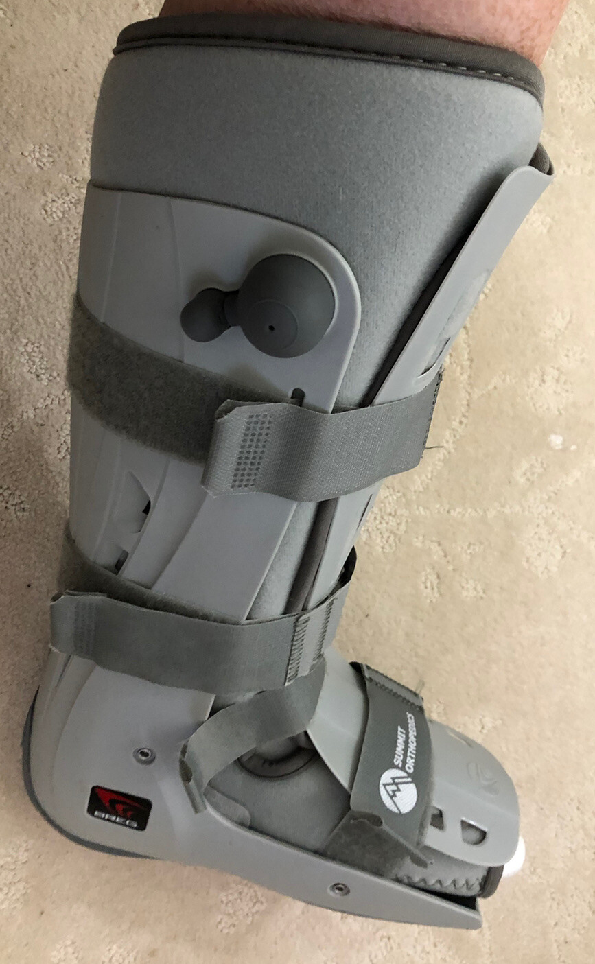 Breg Walking Boot Model Walker Genesis 4 Strap Size Small Used -Work Air Pump