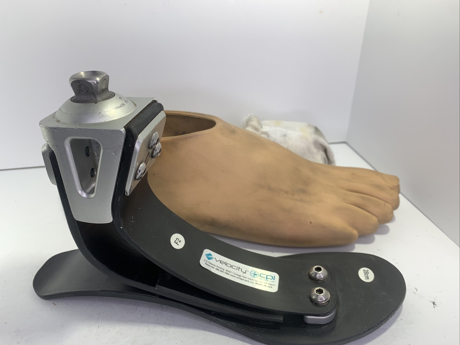college park velocity prosthetic foot. size 28z category F2. Right Foot