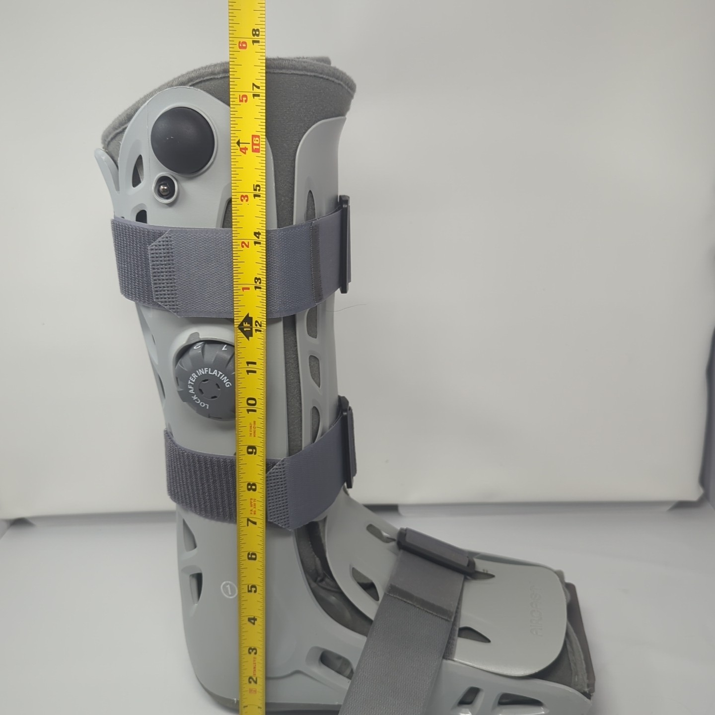 Aircast AirSelect Standard Walker Boot Large – Used 2 Weeks Excellent Condition