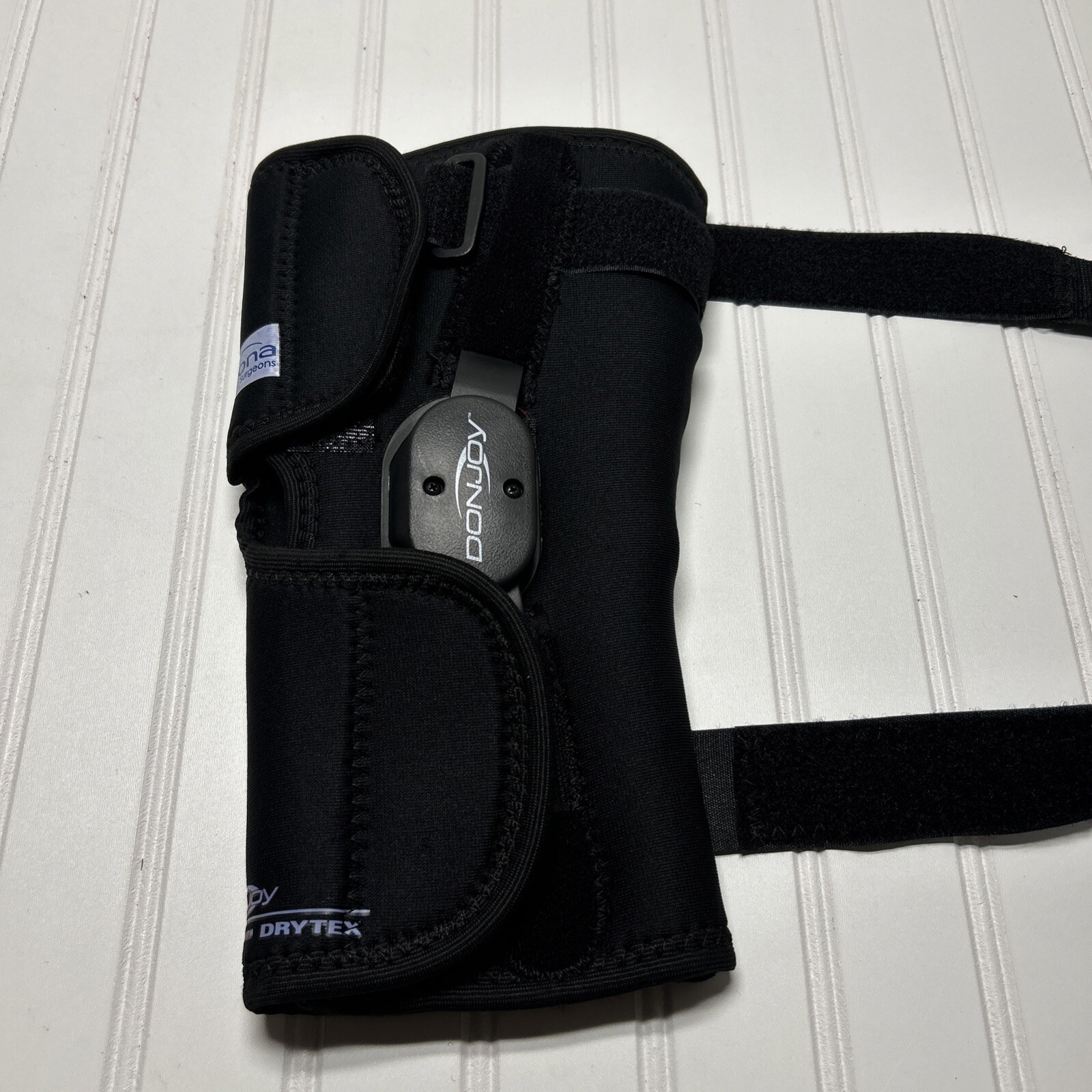 DonJoy Deluxe Hinged Knee Brace Drytex Sleeve Open Popliteal Small NOP*