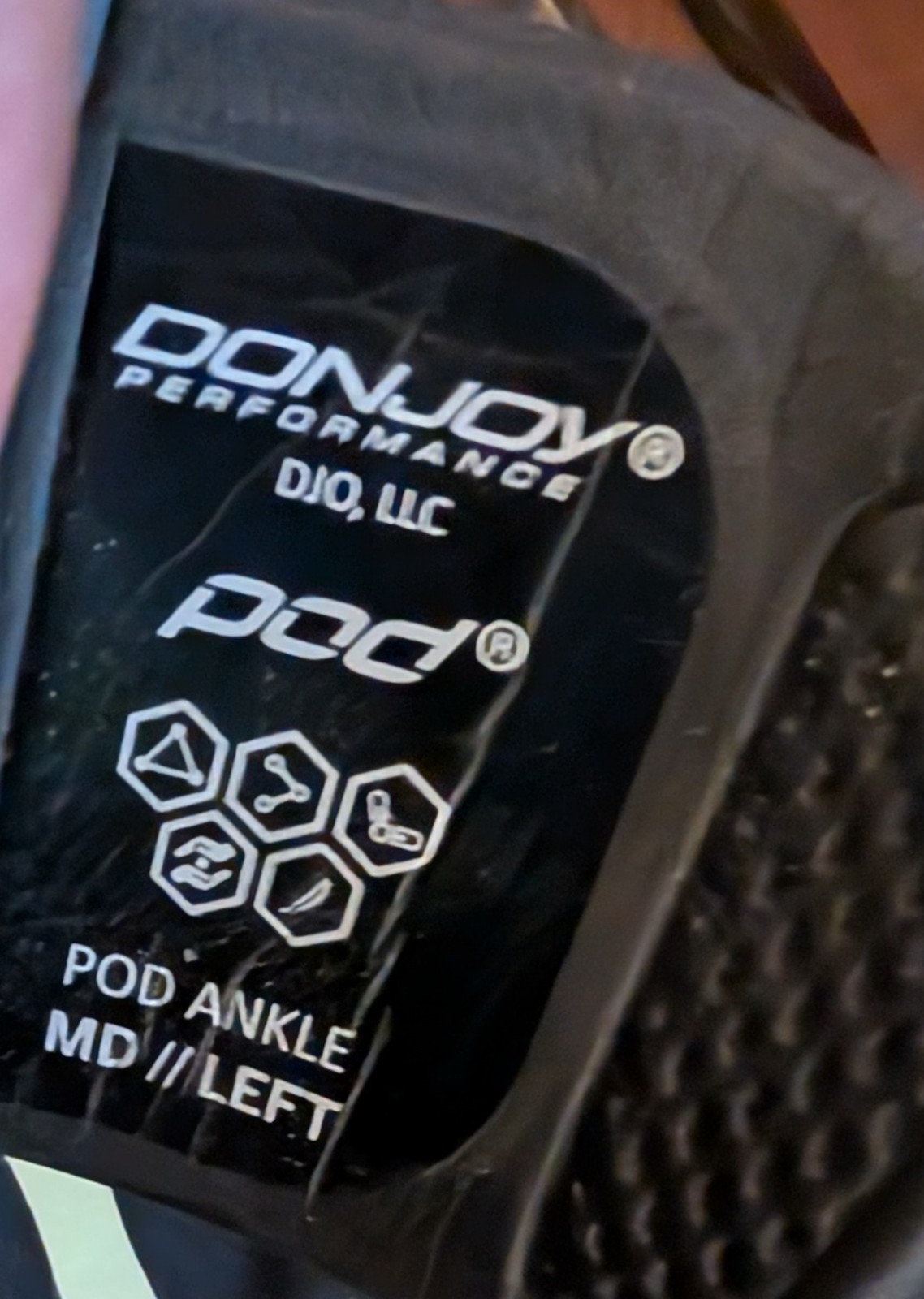 DonJoy Performance Pod Ankle Brace A3 Size Medium Left