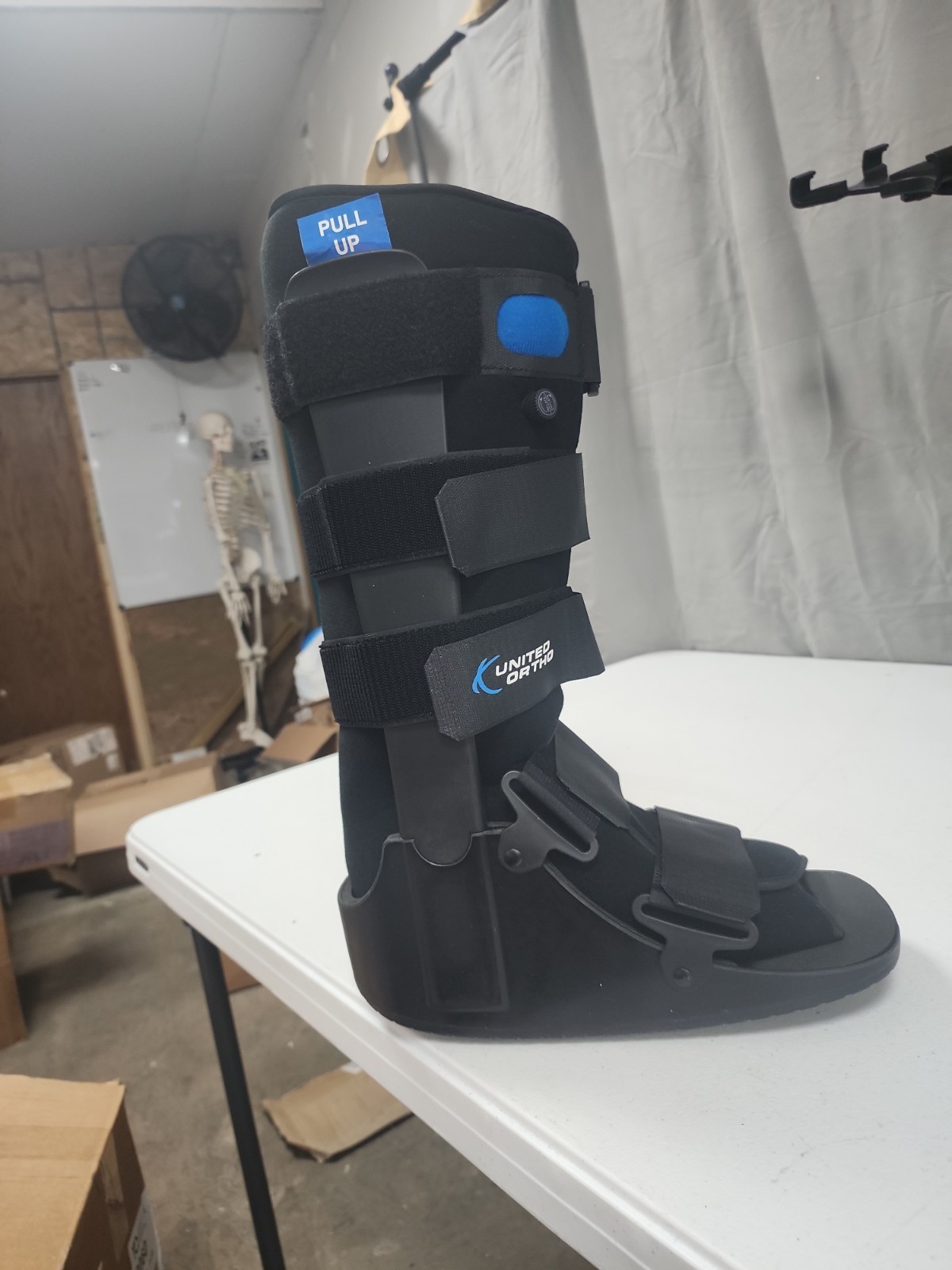 United Ortho USA14107 Air Cam Walker Fracture Boot, Large, Black